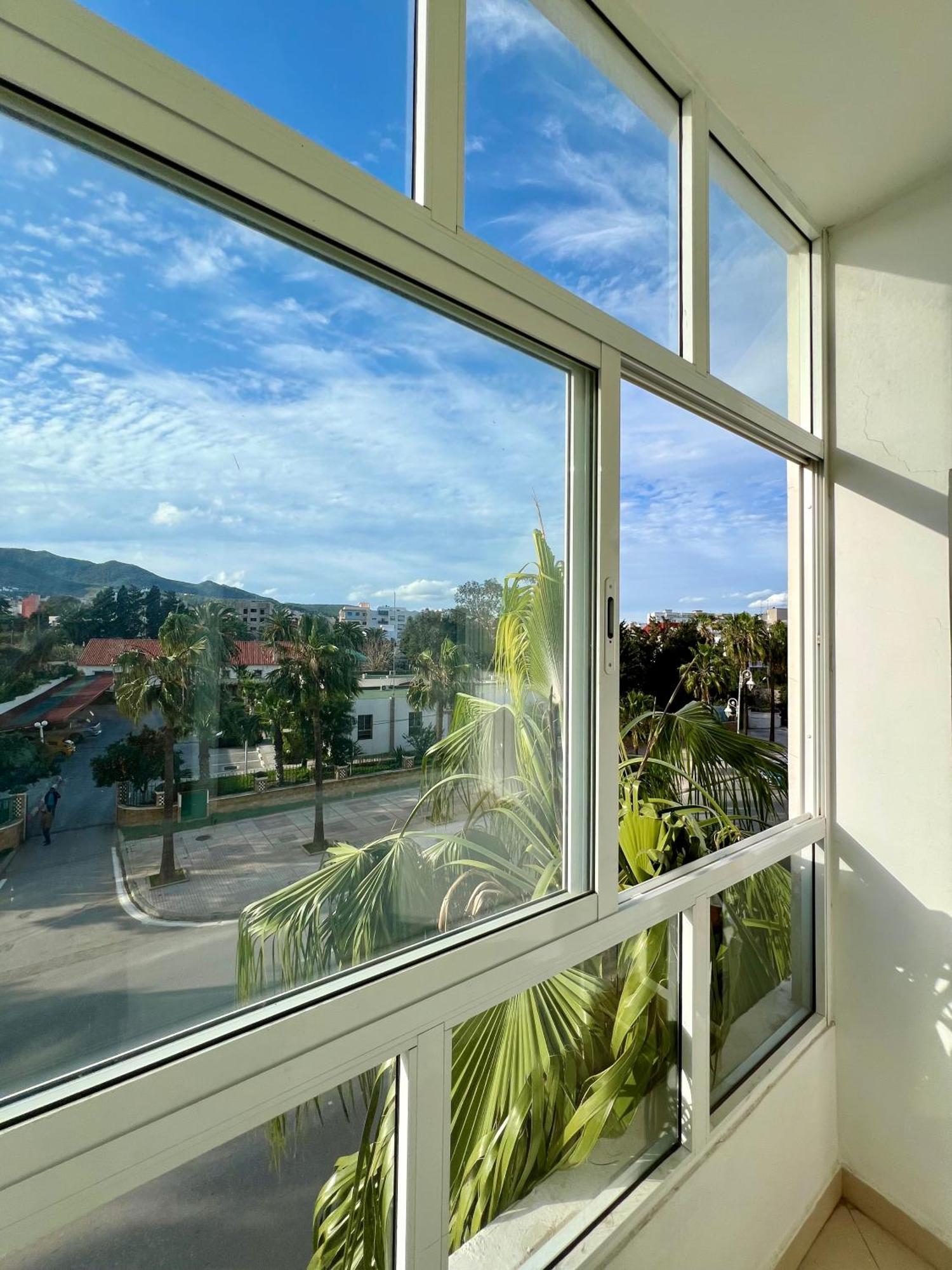 Beautiful Apartment In The Heart Of Tétouan Ngoại thất bức ảnh