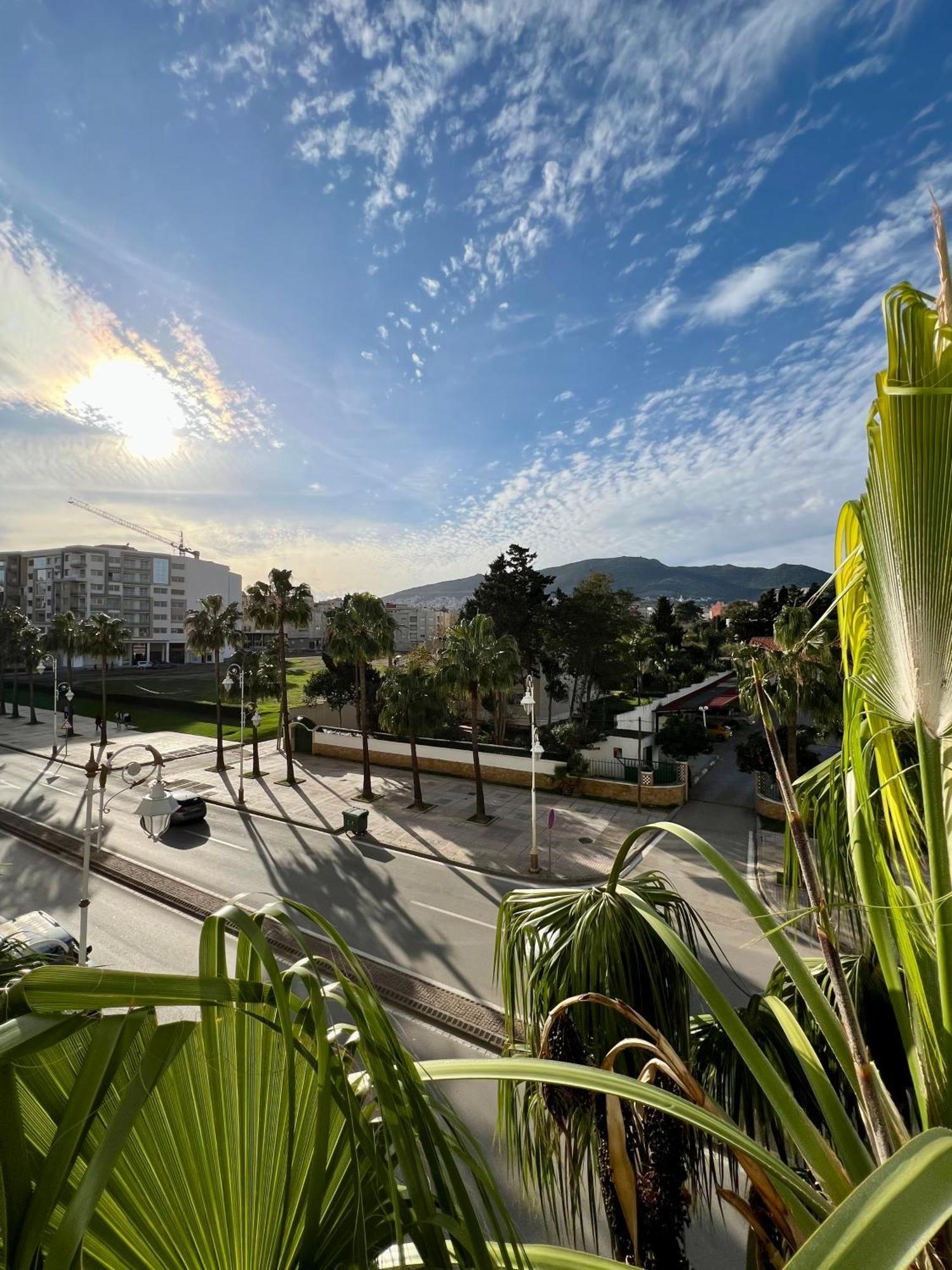 Beautiful Apartment In The Heart Of Tétouan Ngoại thất bức ảnh